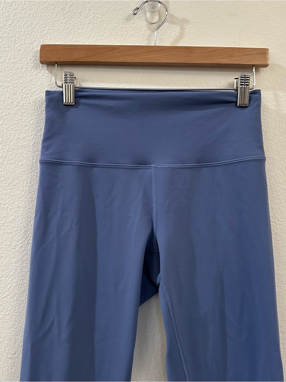 Lululemon Wunder Train High Rise Tight Leggings Light Blue Size 8 - Picture 3 of 10